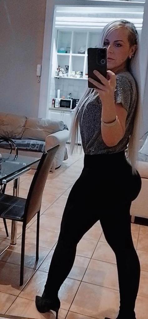 621092447: Chica busca chico en Las Palmas