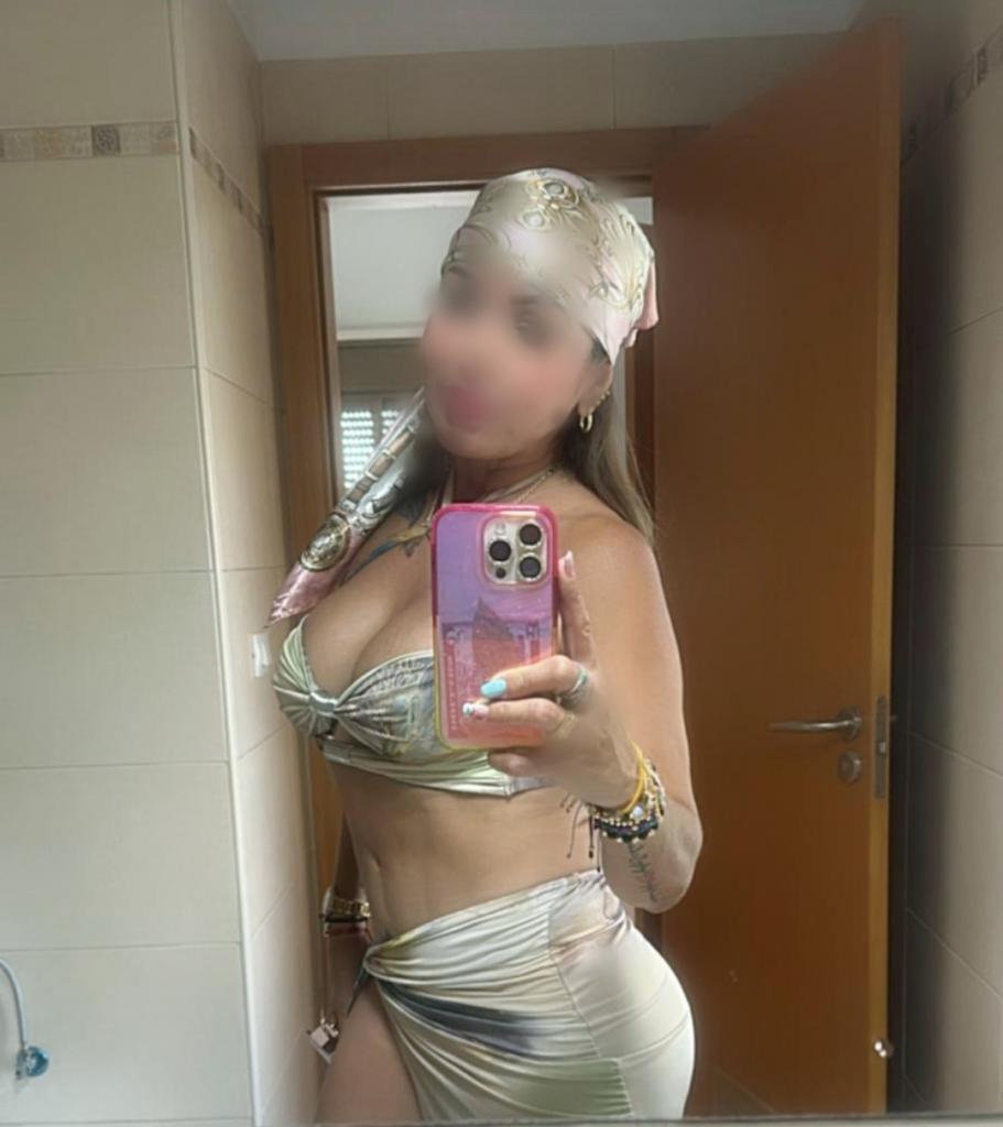 Chica busca chico en Las Palmas: Chica busca chico
