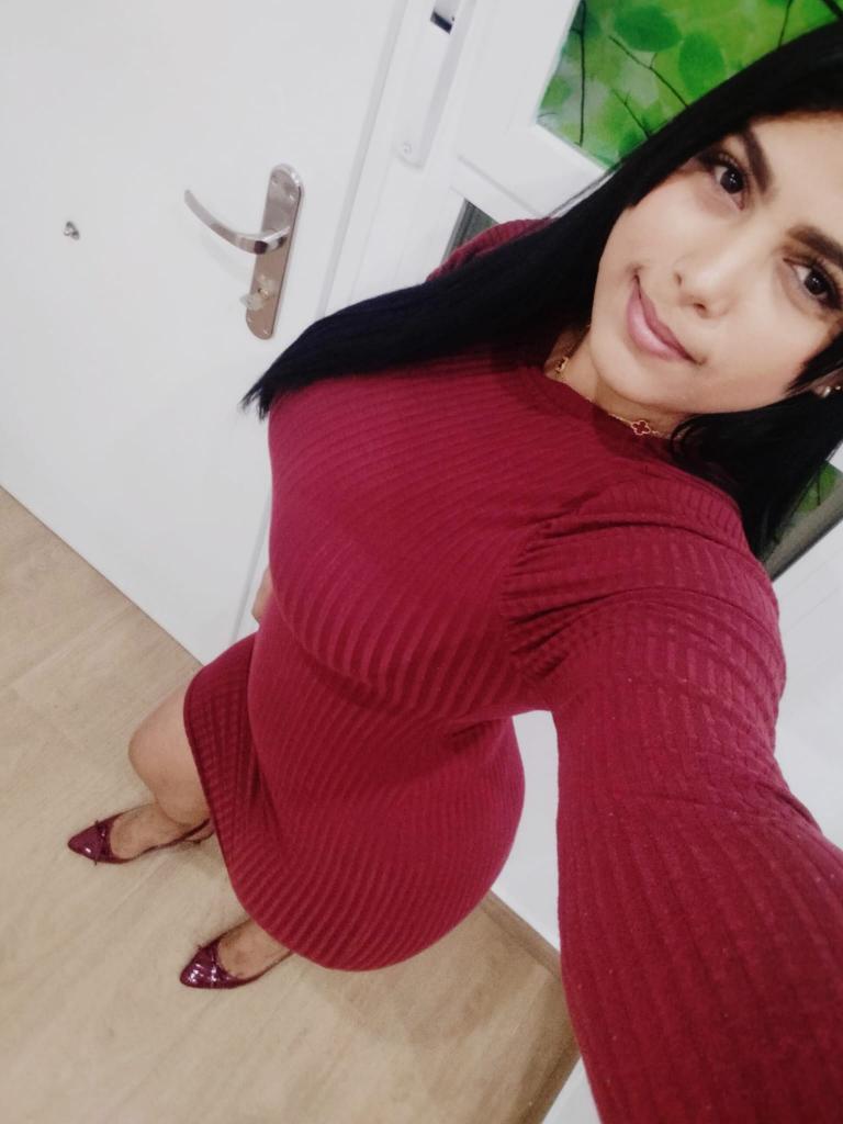 Chica busca chico en Madrid: Chica busca chico