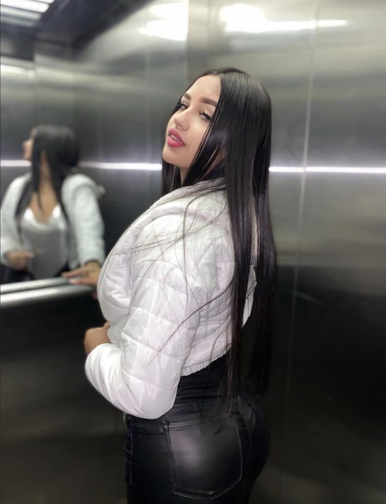 672921610: Chica busca chico en Tenerife