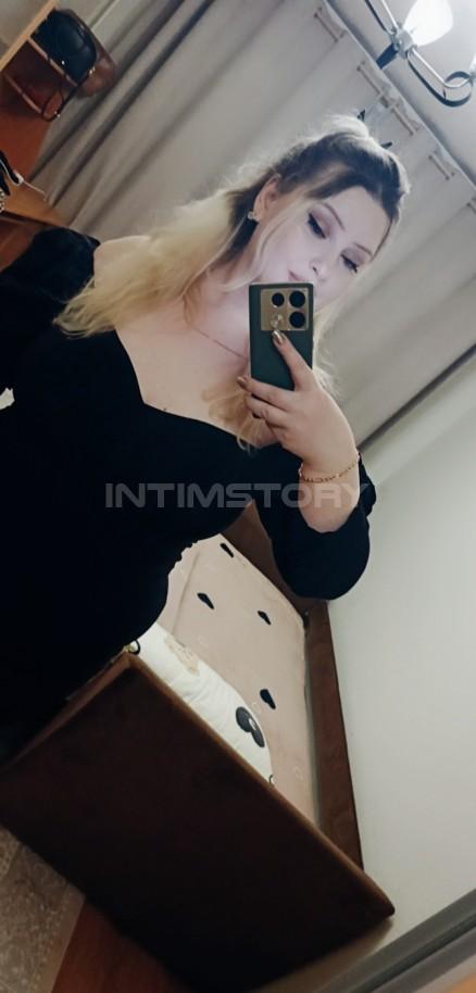 Chica busca chico en Barcelona: 