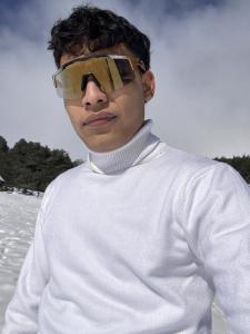 617544101: Chico busca chica en Madrid