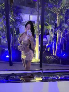 613998433: Chica busca chico en Málaga