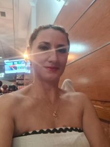 604885078: Chica busca chico en Almería