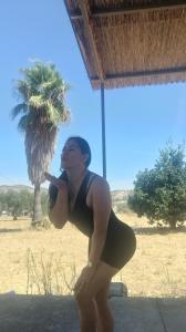 631040663: Chica busca chico en Sevilla