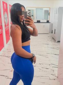 641838148: Chica busca chico en La Coruña