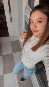 695104966: Chica busca chico en Madrid
