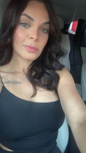 664874220: Chica busca chico en Madrid