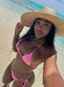 742032725: Chica busca chico en Cuenca