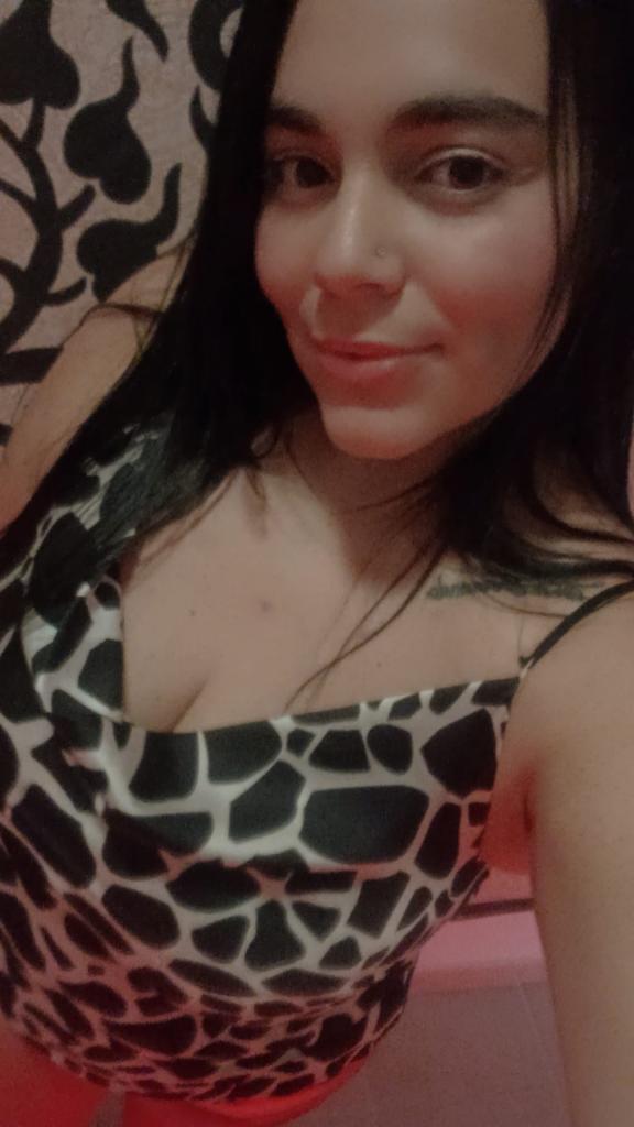 Chica busca chico en Tenerife: 