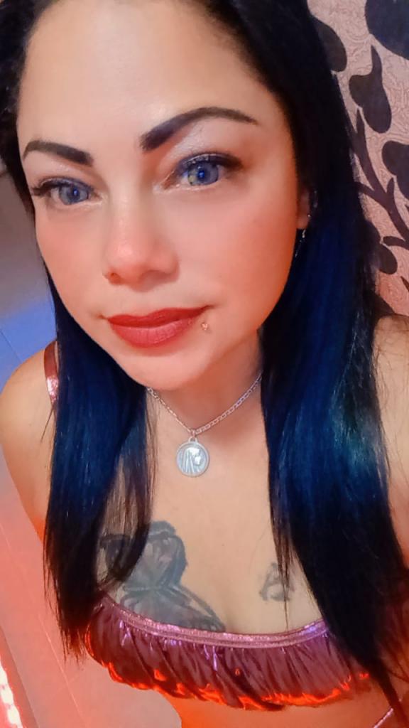 Chica busca chico en Tenerife: 