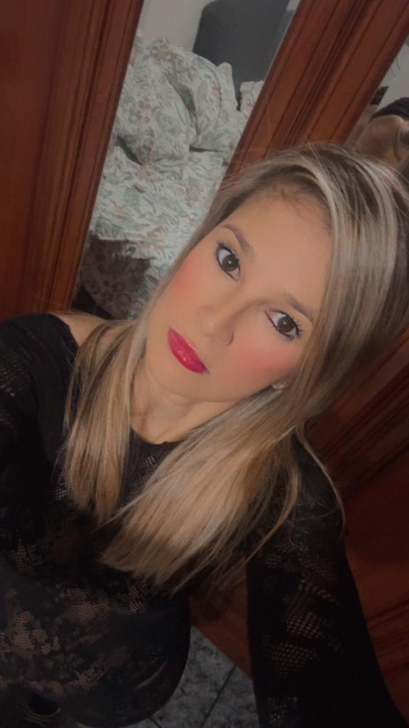 Chica busca chico en Lugo: 