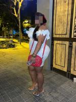 677714108: Chica busca chico en Barcelona