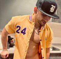 654220667: Chico busca chica en Pontevedra