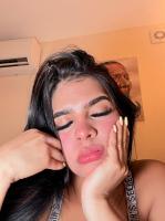 610730665: Chica busca chico en Madrid