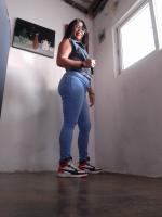 643405356: Chica busca chico en Almería