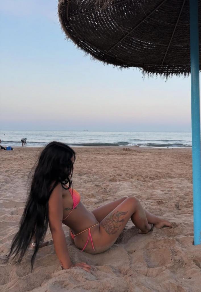 613616632: Chica busca chico en Almería