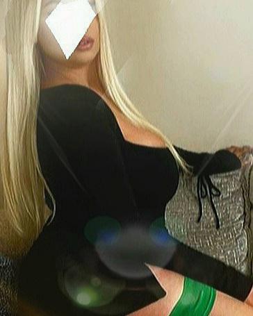 617434592: Chica busca chico en León