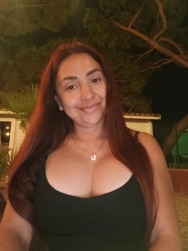 613224640: Chica busca chico en Tarragona