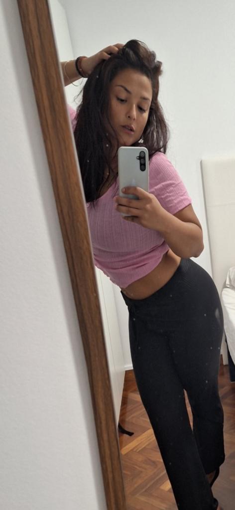 613451196: Chica busca chico en Madrid