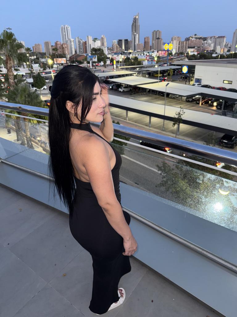 Chica busca chico en Alicante: 