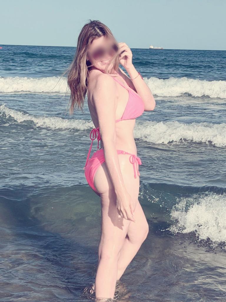 Chica busca chico en Tenerife: 