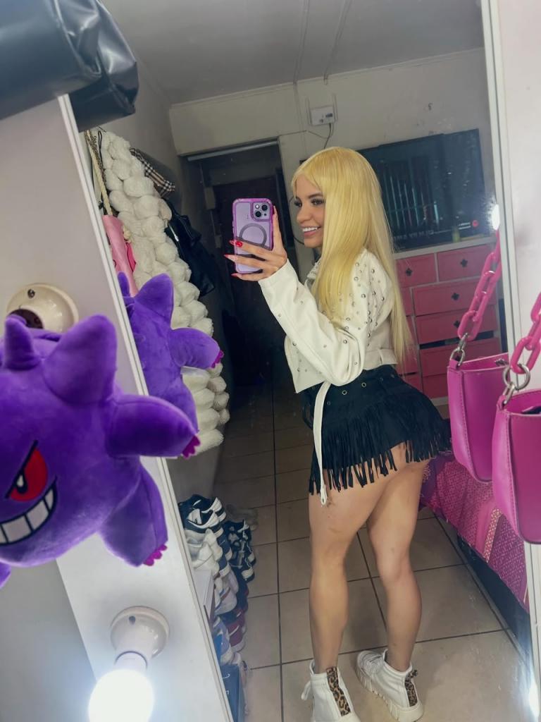 613876663: Transexual en Cantabria