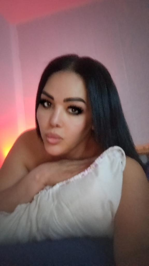 Chica busca chico en Barcelona: 
