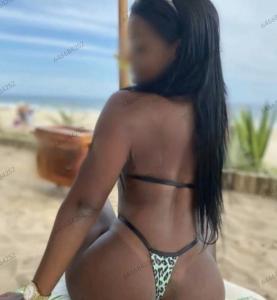 646684252: Chica busca chico en Cantabria