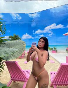664405687: Chica busca chico en Valencia
