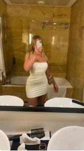 635747314: Chica busca chico en Sevilla