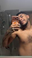 610332209: Chico busca chica en Valencia