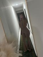 674277838: Chica busca chico en Pontevedra