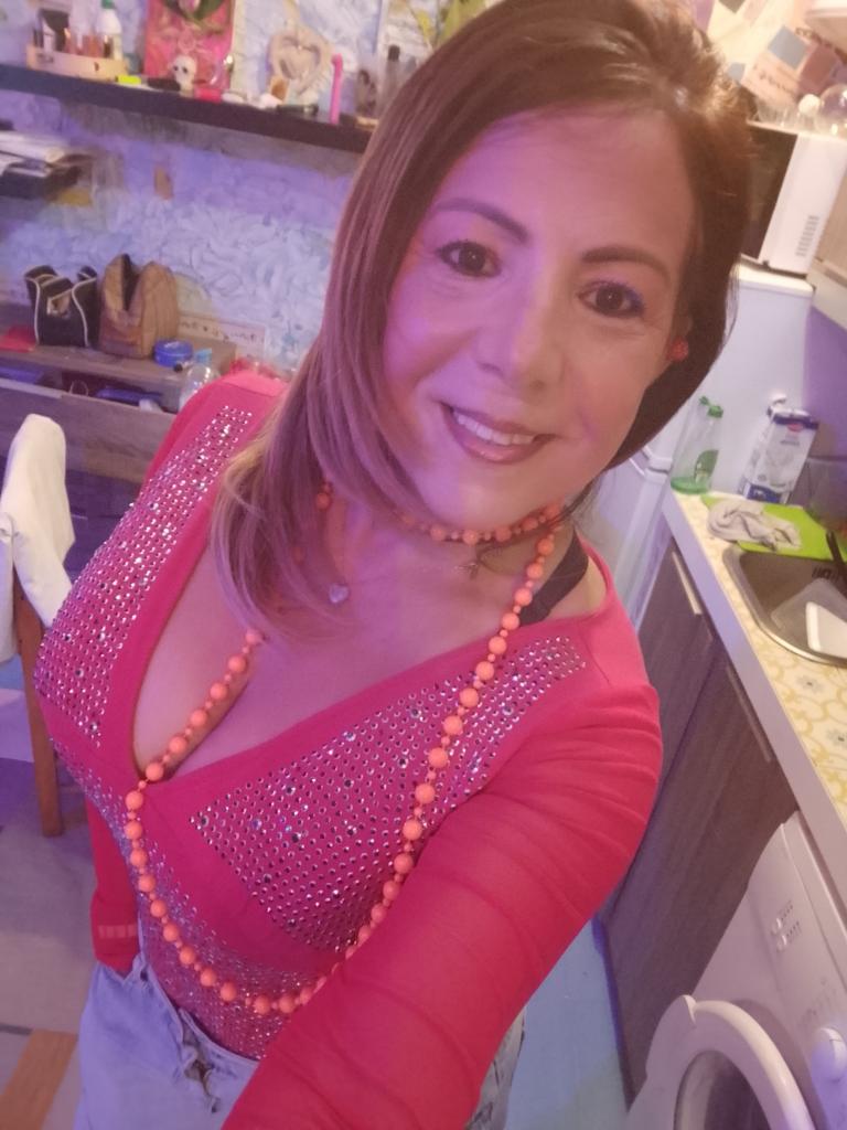 Chica busca chico en Jaén: 