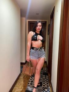 Chica busca chico en Asturias: 