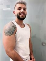 641035300: Chico busca chica en Gerona