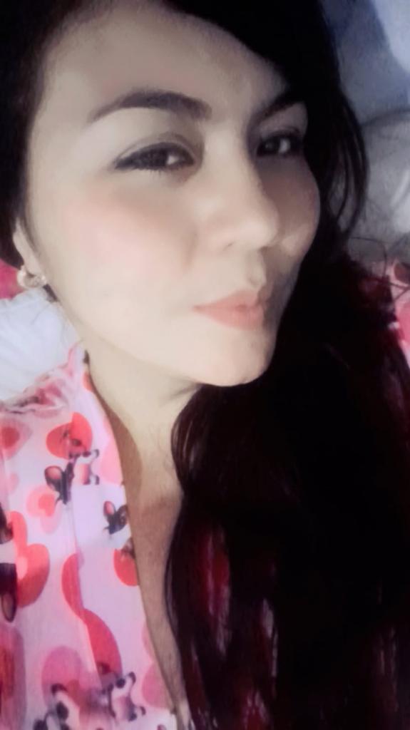 647240580: Chica busca chico en Murcia