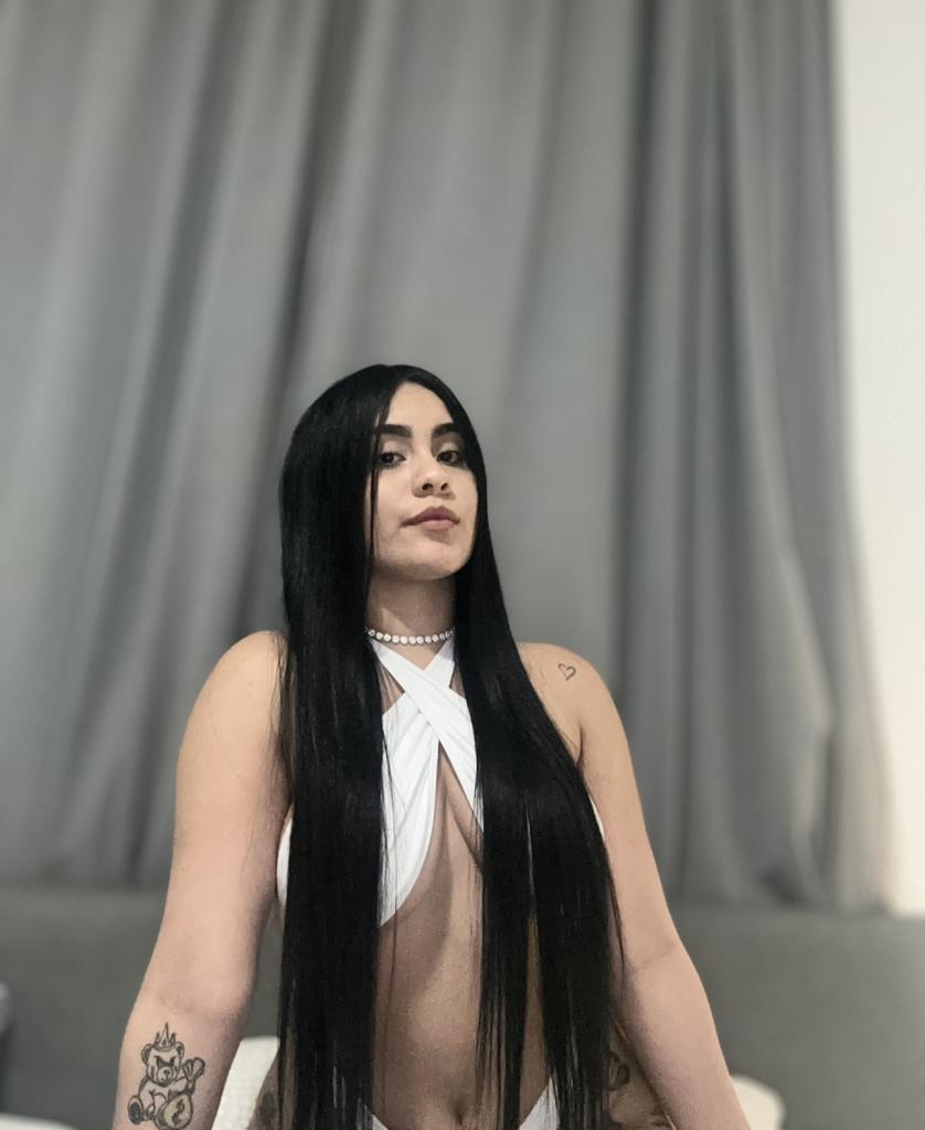 Chica busca chico en Cádiz: 