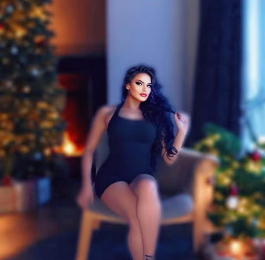 660172686: Transexual en Barcelona