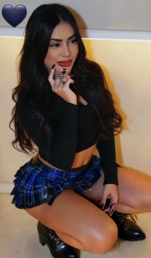 673408491: Chica busca chico en Madrid