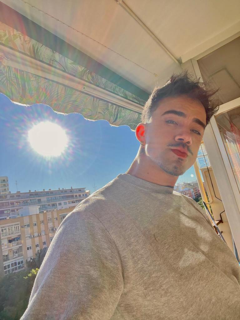 Chico busca chica en Valencia: 