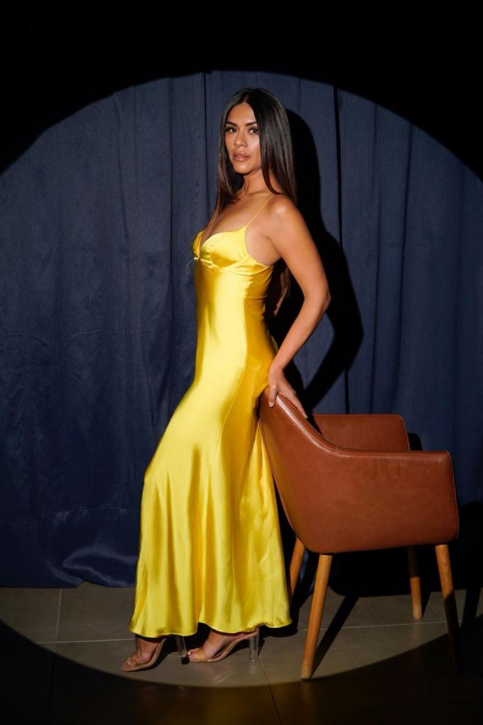 Chica busca chico en Tenerife: 