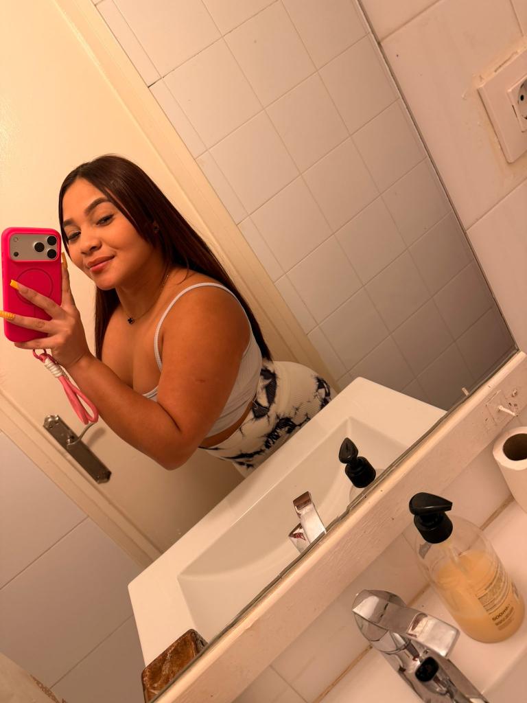 Chica busca chico en Barcelona: 