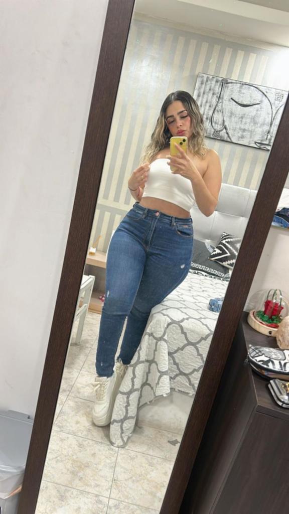 Chica busca chico en Mallorca: 