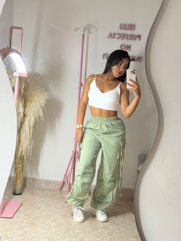 Chica busca chico en Barcelona: 