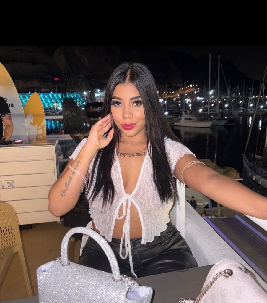 Chica busca chico en Alicante: 