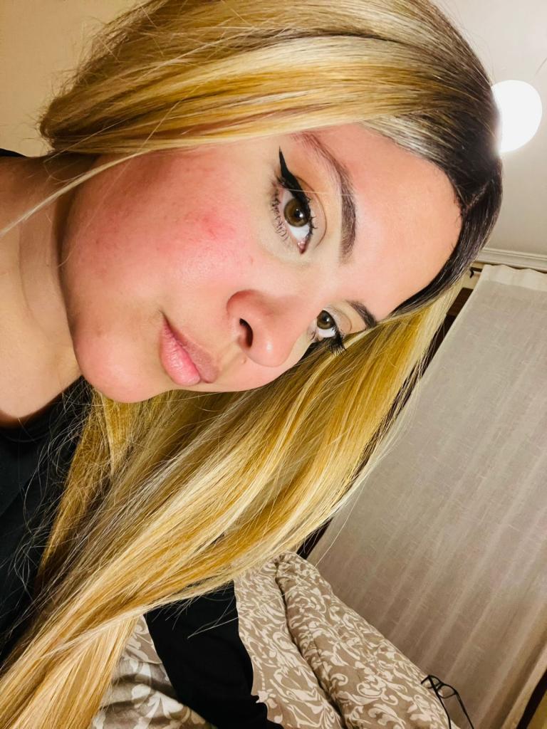 Chica busca chico en Granada: 