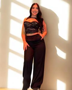 643457305: Chica busca chico en Mallorca