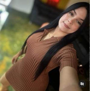 672877414: Chica busca chico en Huesca