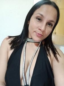 667795050: Chica busca chico en Huelva